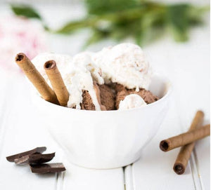 DOLCETTO CHOCOLATE WAFER ROLLS (3 oz canister)